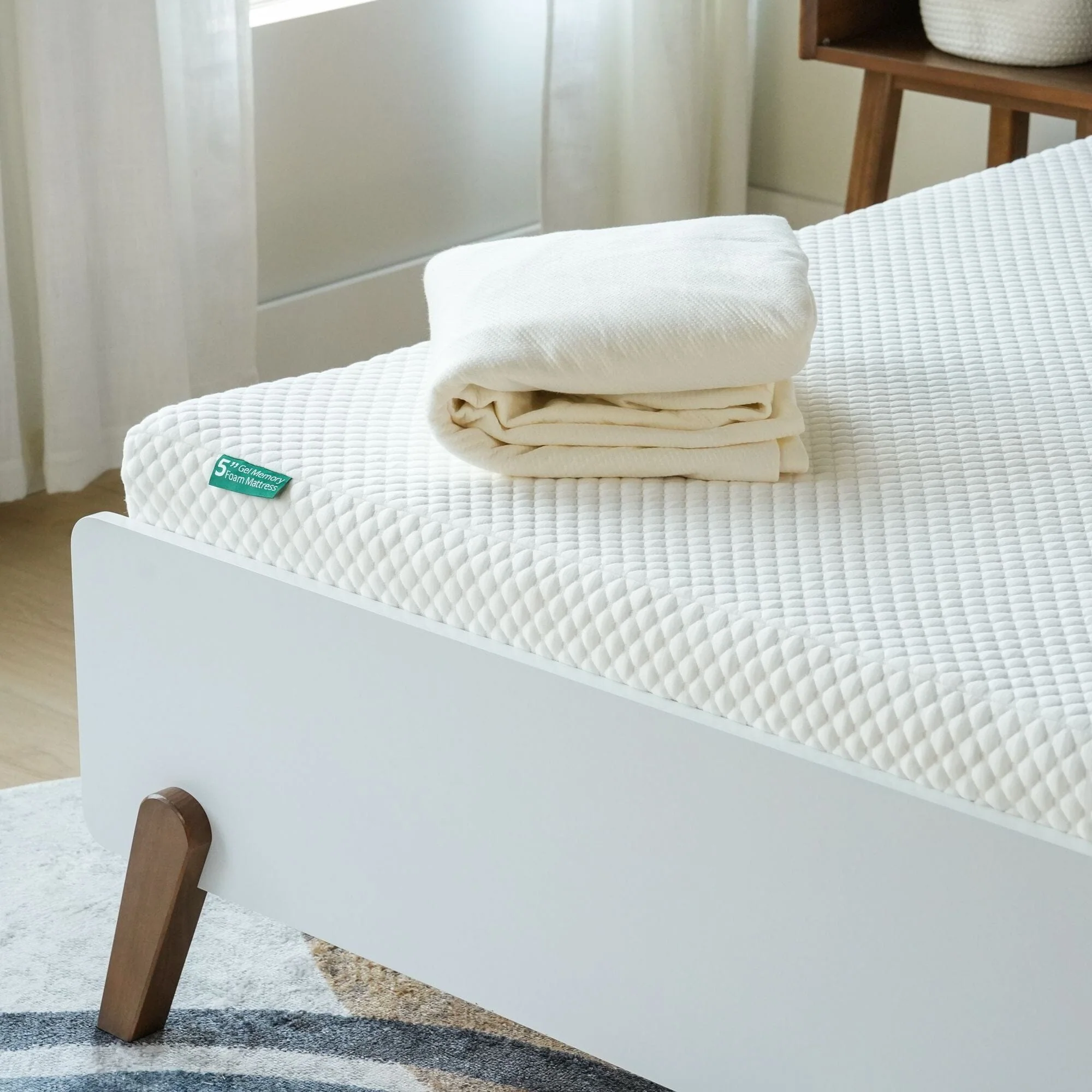 5" Waterproof Mattress Cover - Image 7