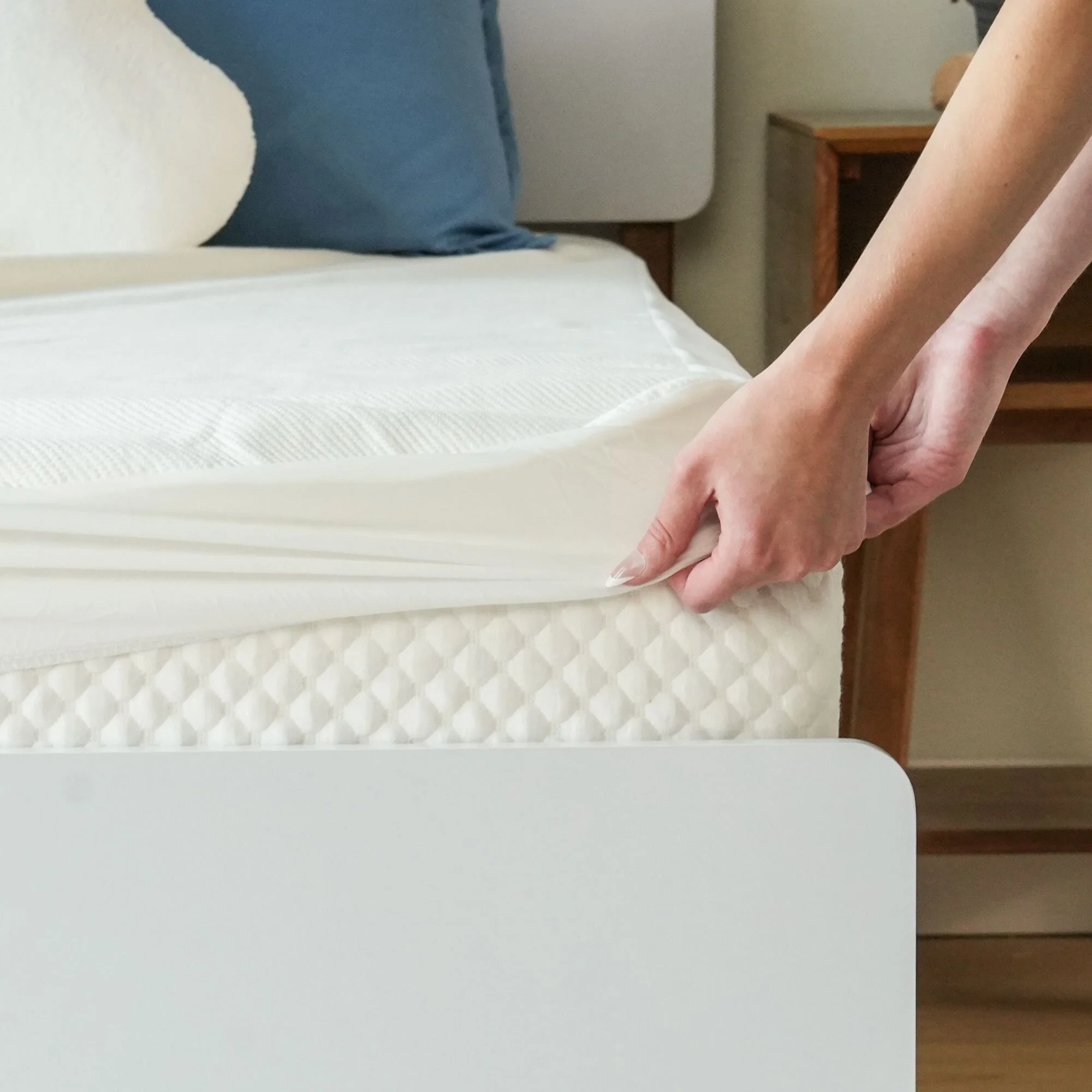 8" Waterproof Mattress Cover - Image 17