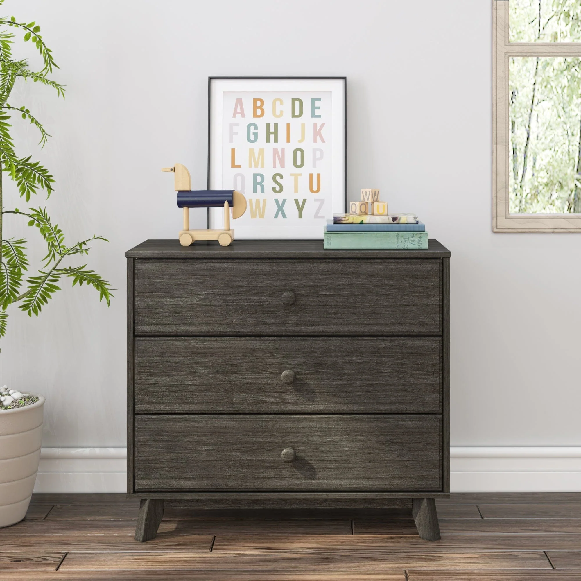 Classic 3-Drawer Dresser - Image 12