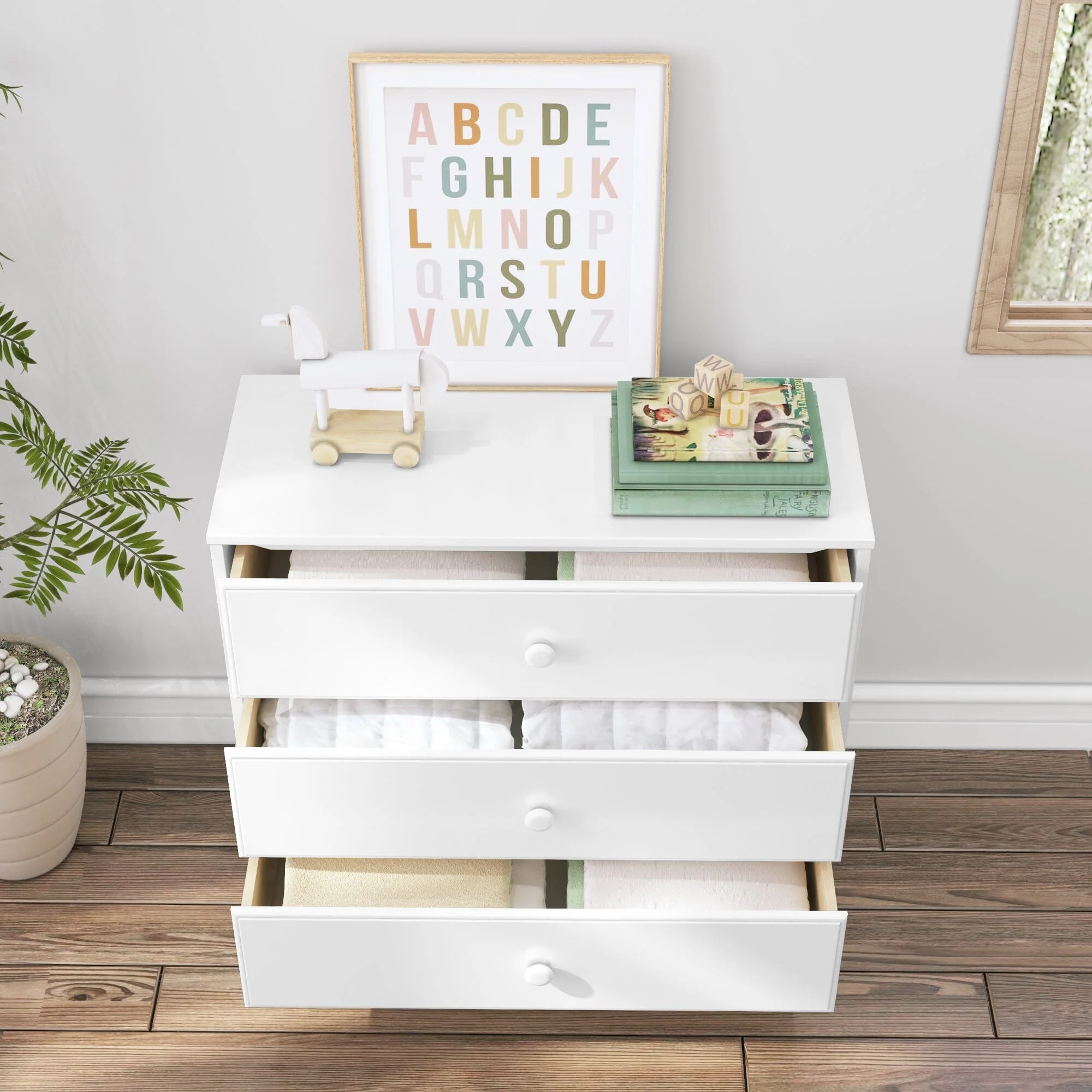 Classic 3-Drawer Dresser - Image 32