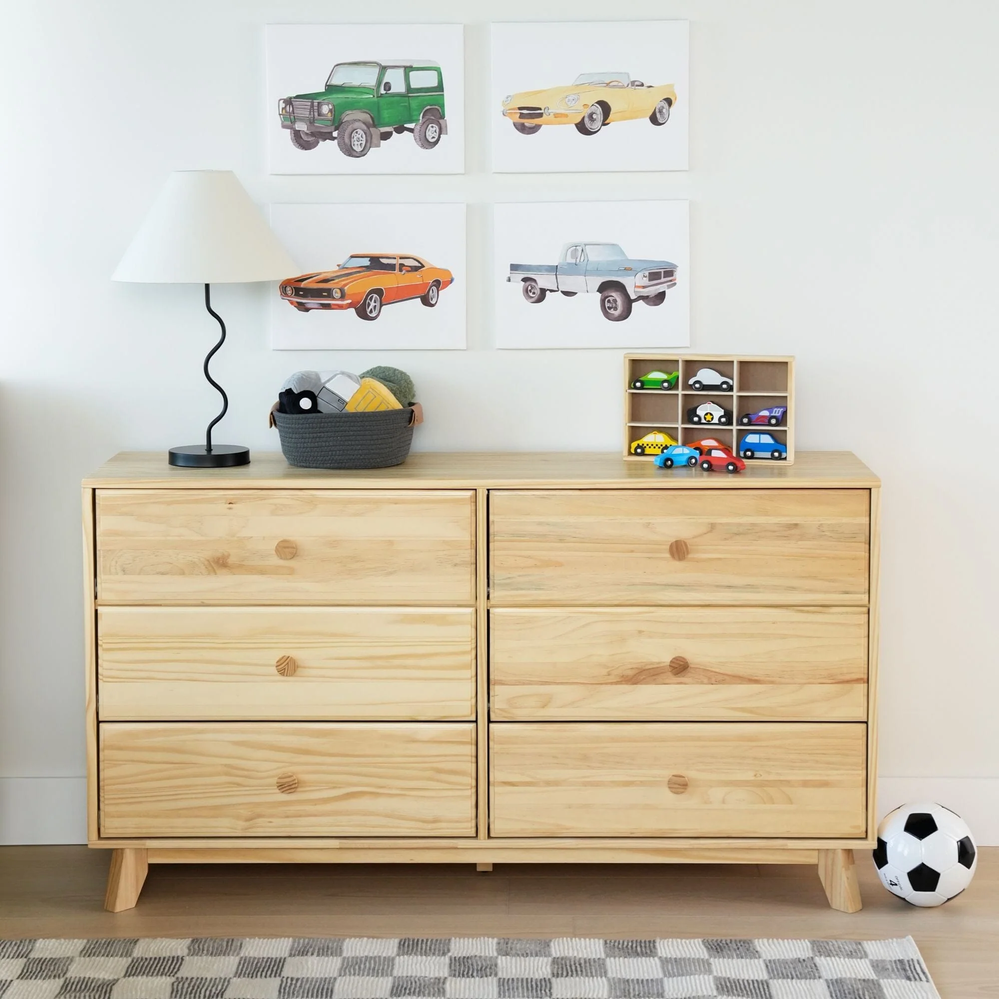 Classic 6-Drawer Dresser - Image 7