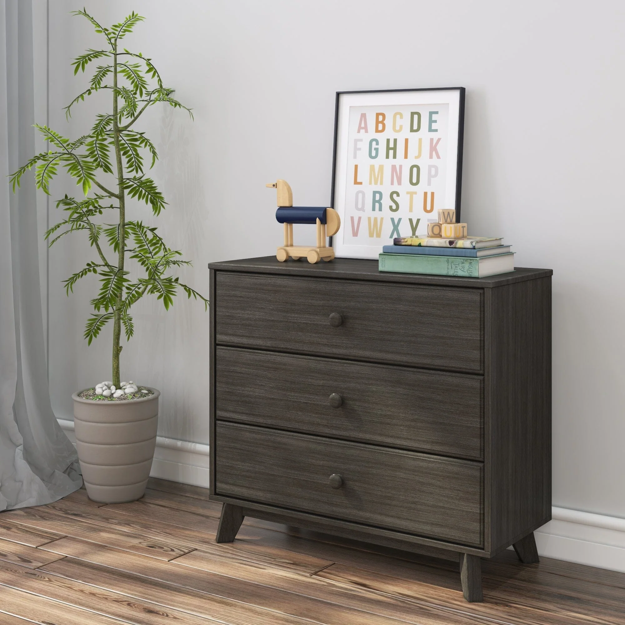Classic 3-Drawer Dresser - Image 6