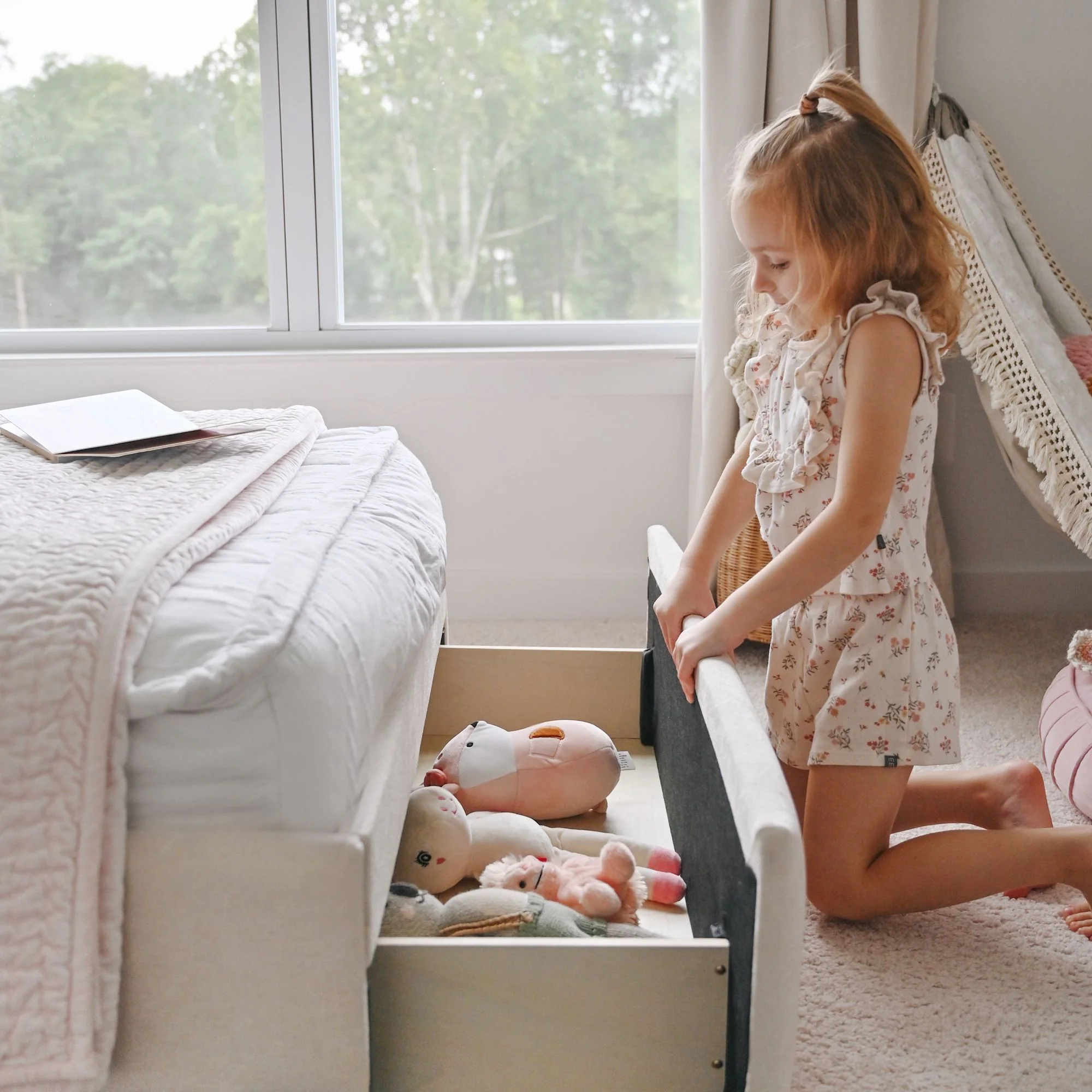 Kenzie Upholstered Twin Bed - Image 25