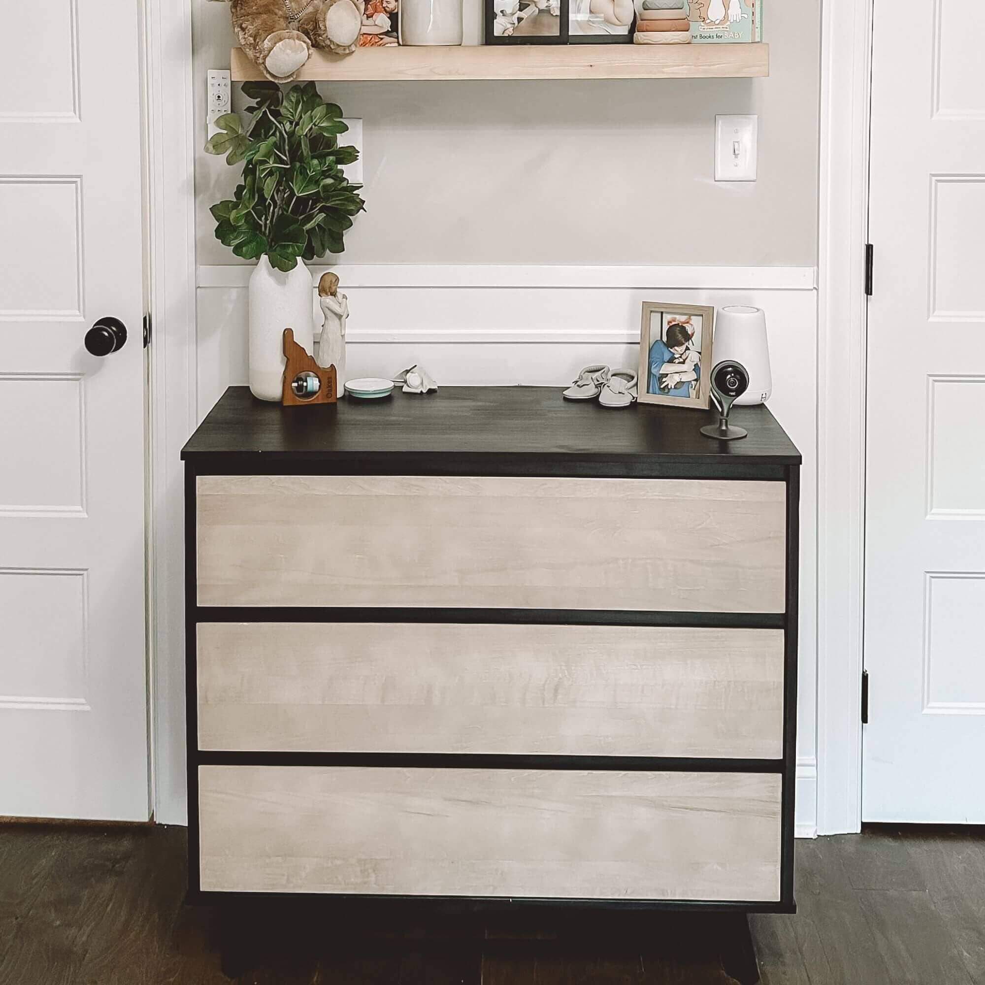 Scandinavian 3-Drawer Dresser - Image 37