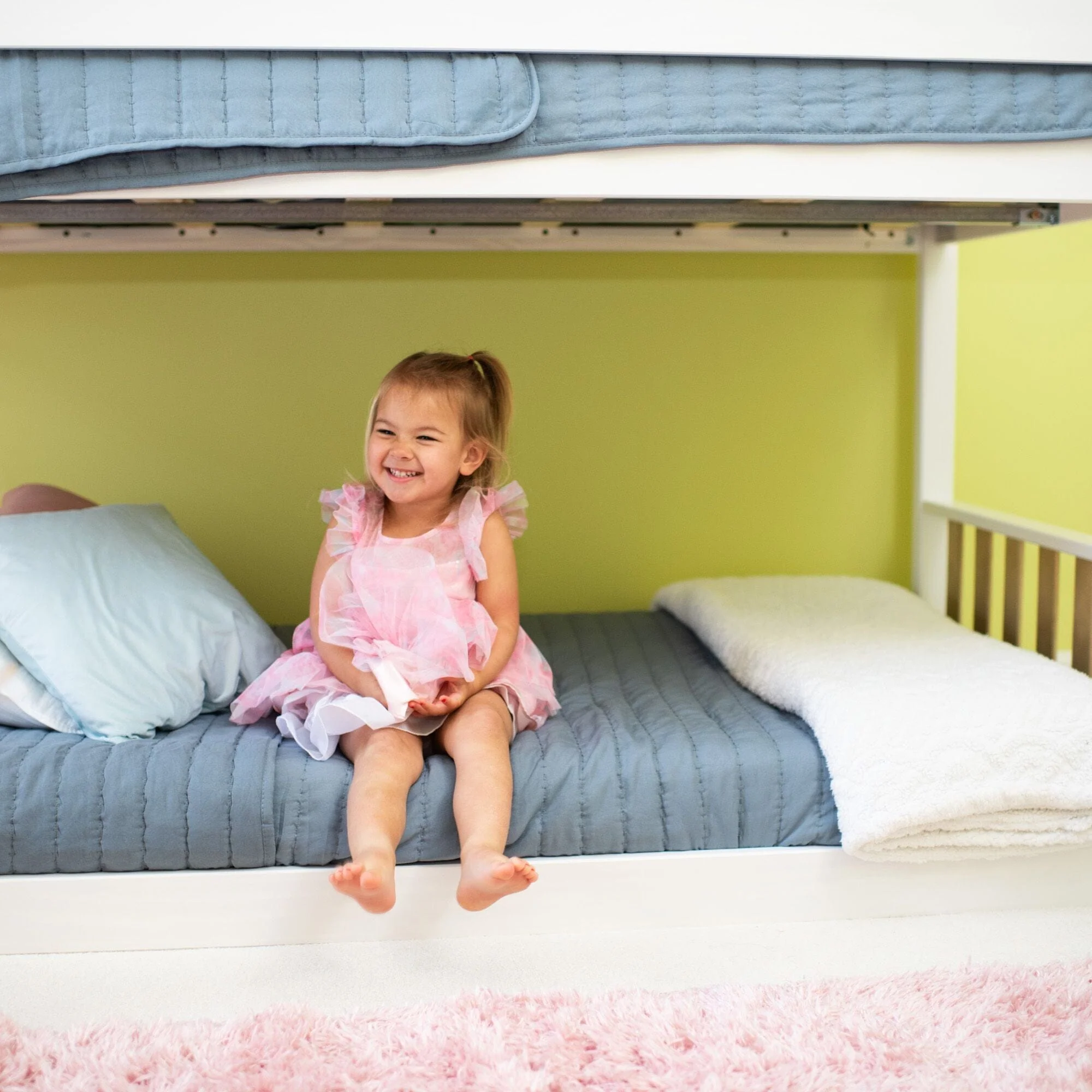 Scandinavian Twin Over Twin Low Bunk Bed - Image 29