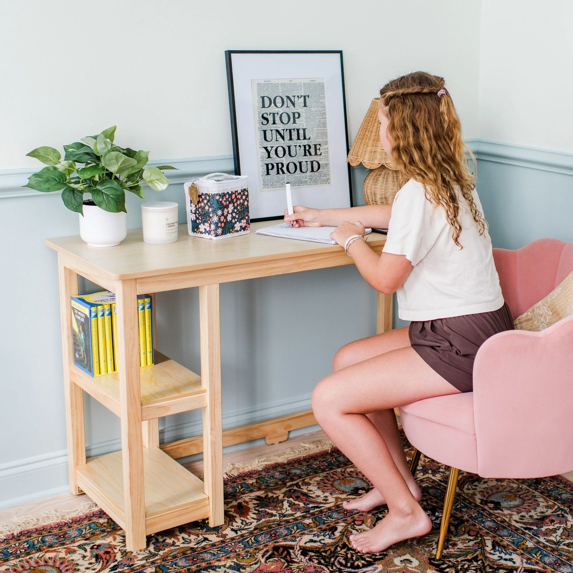 Desk with Shelves - Image 40