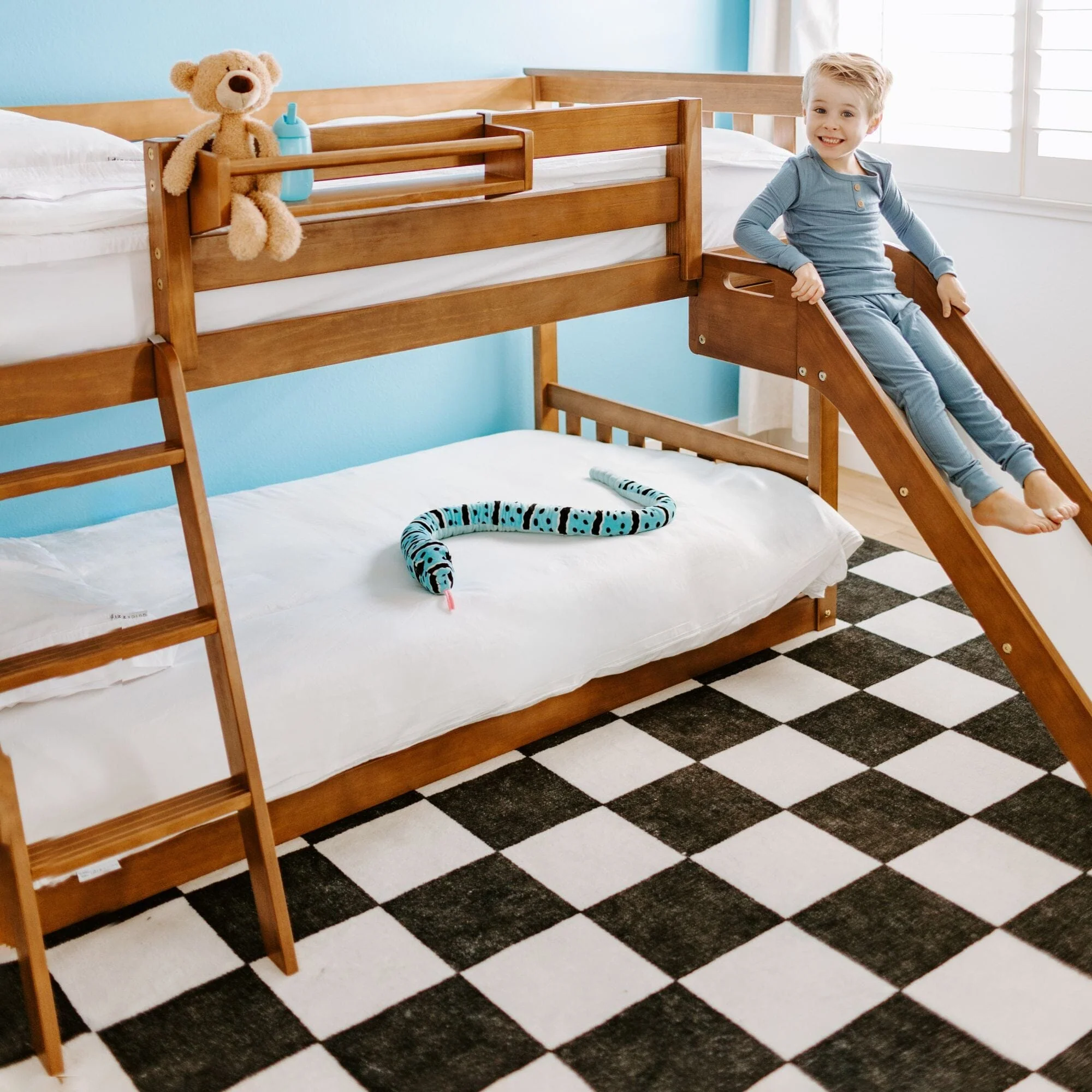 Twin Over Twin Low Bunk Bed With Slide - Image 7